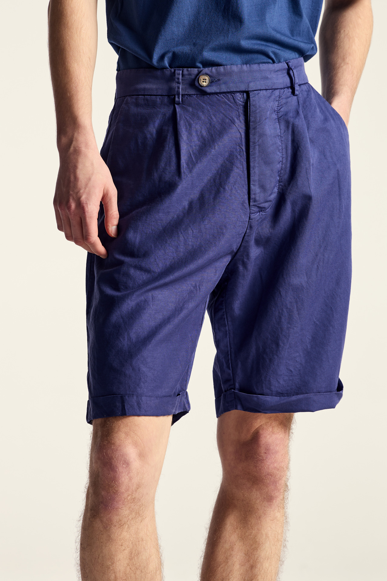 Men's Pleated Bermuda in Relaxed Fit
