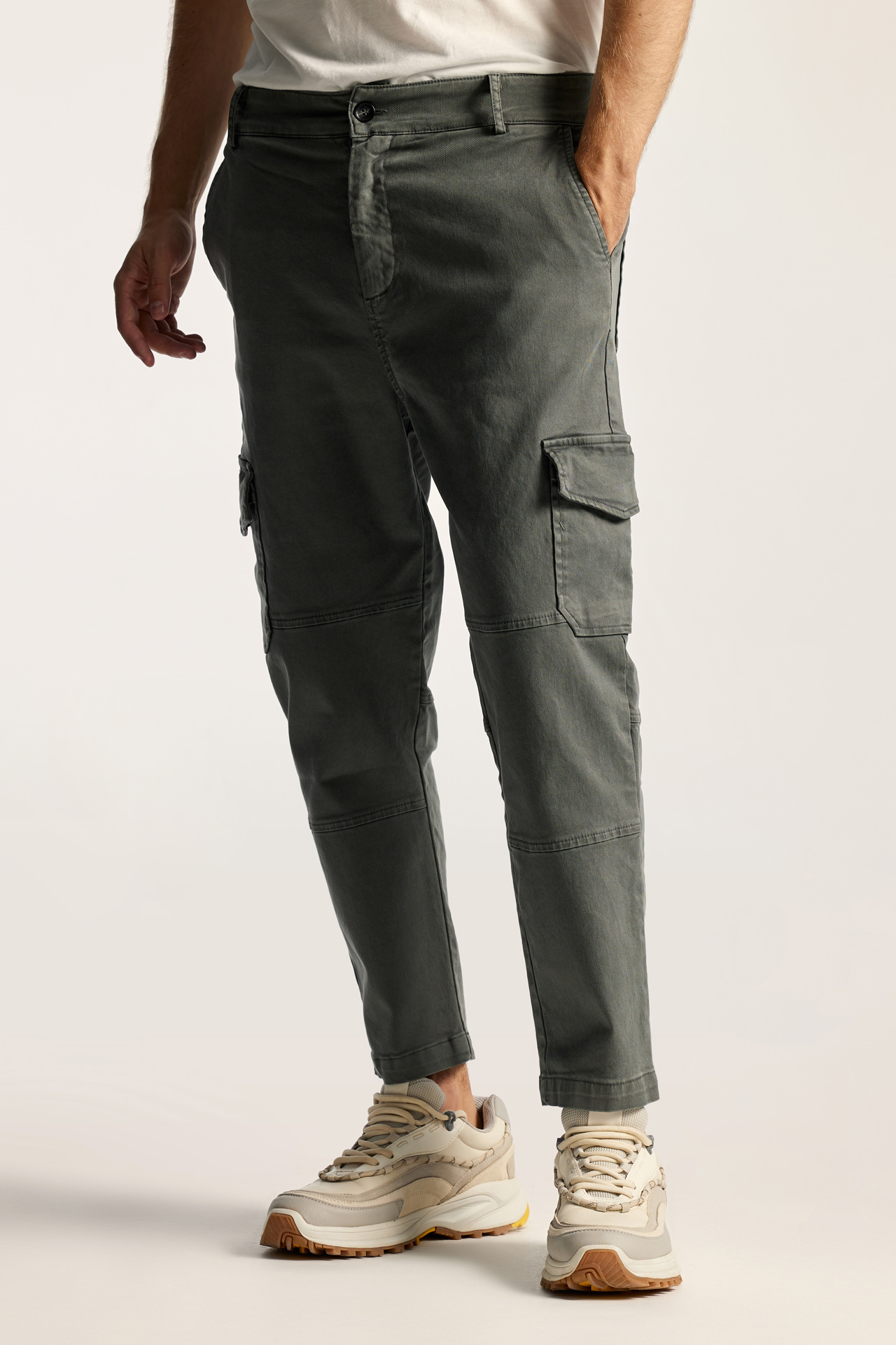 Men Dirty Laundry Cargo Trousers - Grey