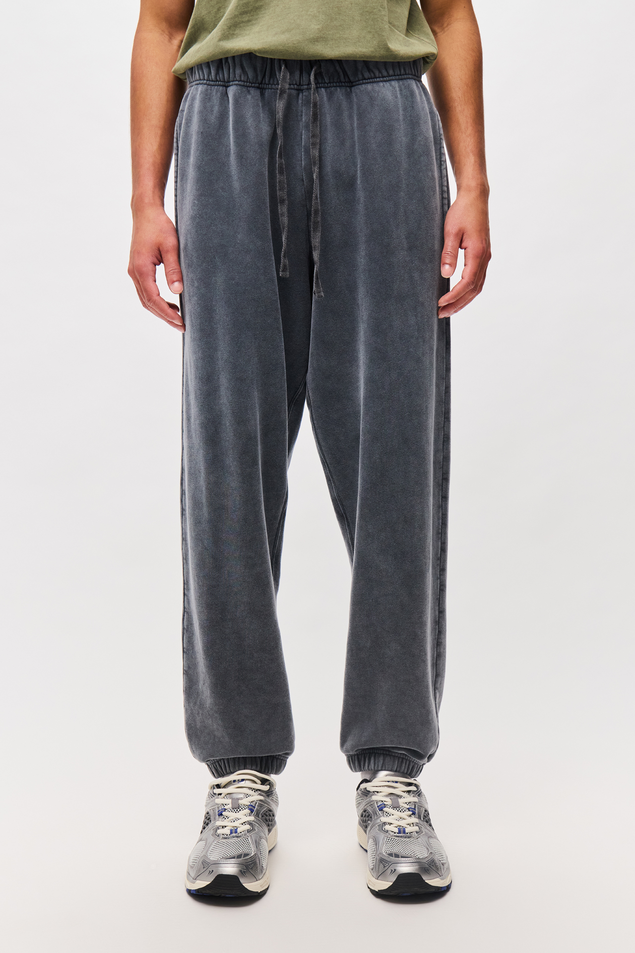 Men s Loose Fit Sweatpants Dirty Laundry